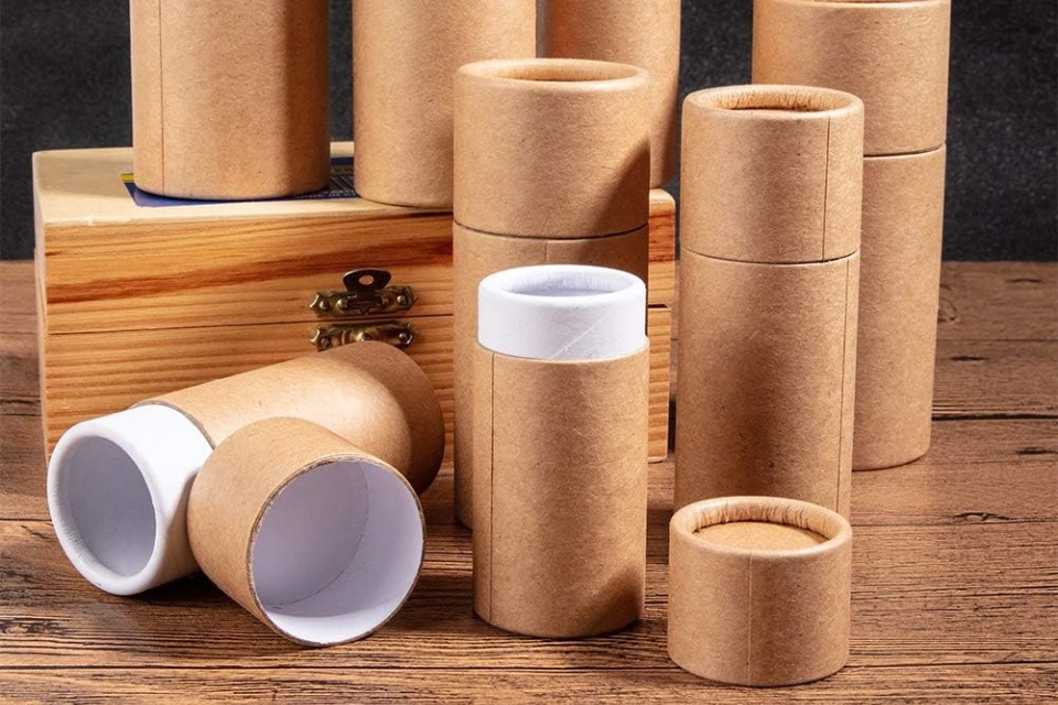 Push Up & Twist Up Paper Tubes10.jpg