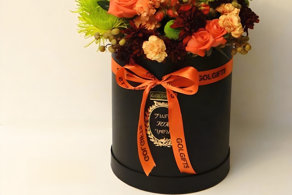 Cylindrical Flower Boxes13.jpg