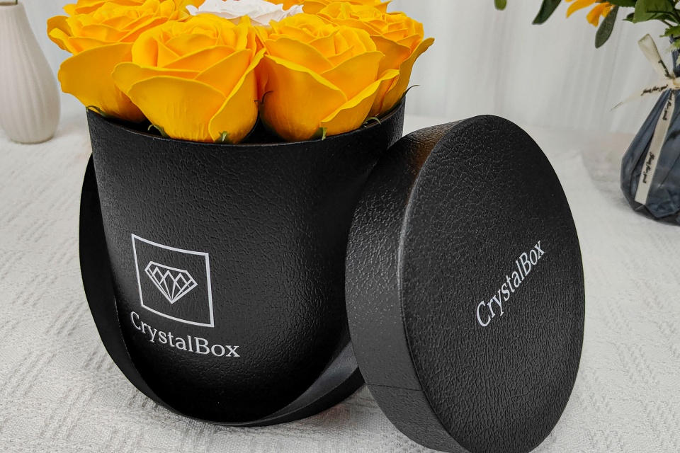 Cylindrical Flower Boxes14.jpg